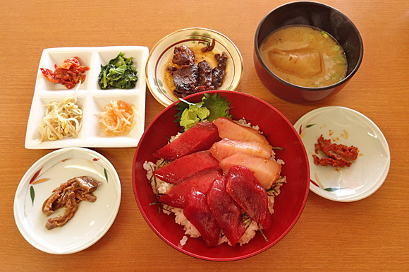 蓮華の三色丼