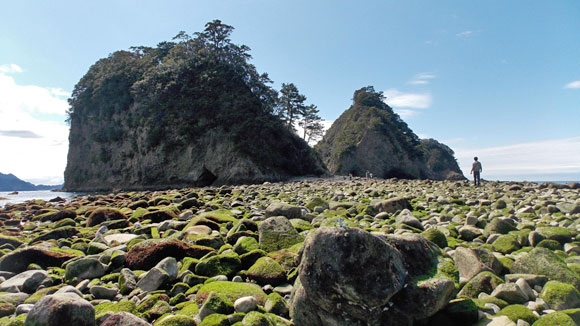 静岡県伊豆半島・西伊豆の三四郎島