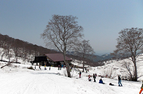 月山スキー場・リフト乗り場