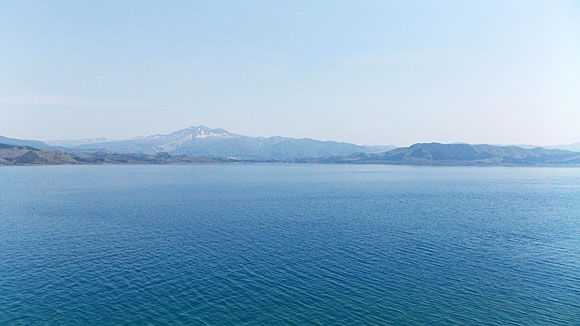 たつこ像で有名な秋田県仙北市の田沢湖