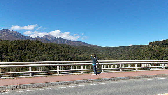 八ヶ岳高原大橋から見る八ヶ岳連峰