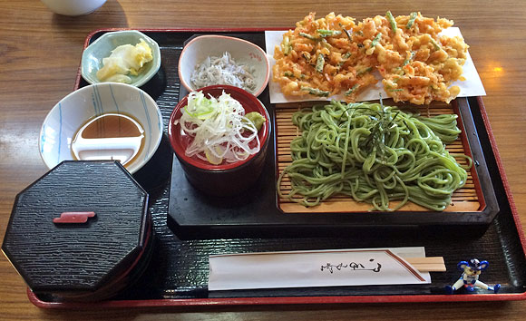 静岡県への日帰り旅行探検「お食事処 羽衣・茶そば定食」