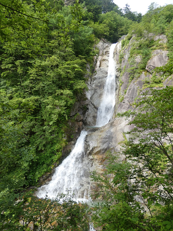 南アルプス・鳳凰三山：南精進ヶ滝