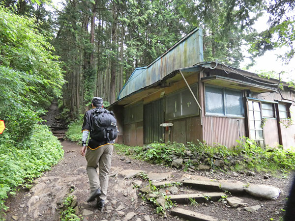 丹沢登山：塔ノ岳と鍋割山に日帰り登山に行ってきました。