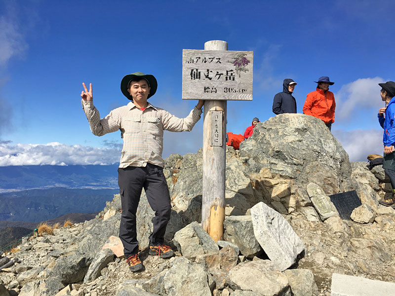 仙丈ケ岳山頂に到着！