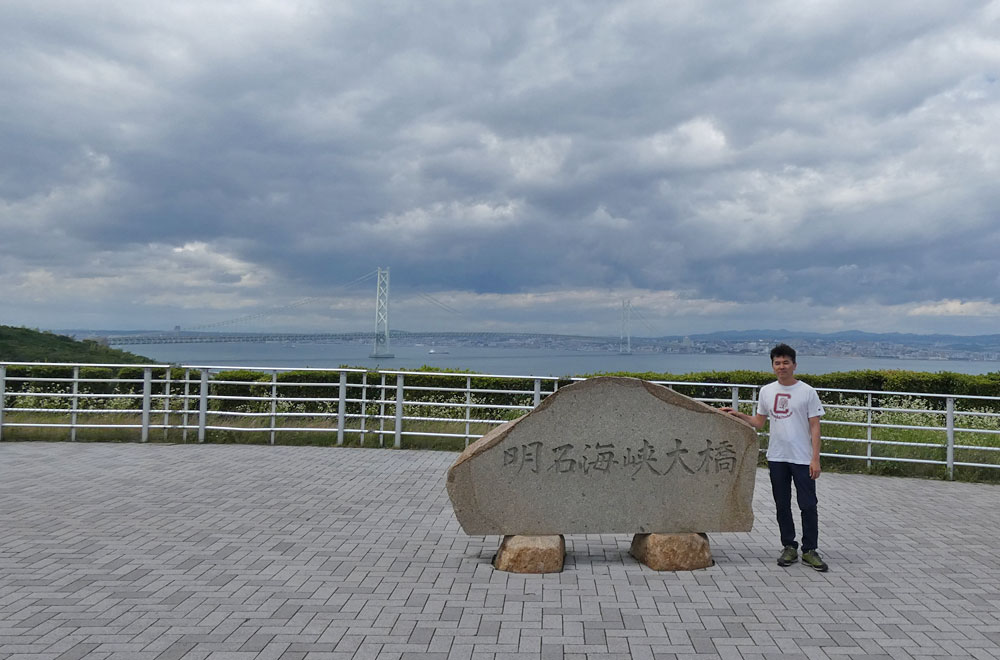 兵庫県・明石海峡大橋