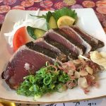 高知市仁井田にあるかつおのたたきの専門店・レストランかつお船でかつお料理の「りぐりたたき定食」を食べてきました。